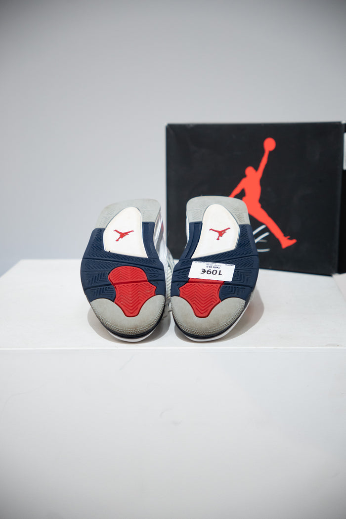 Jordan 4 Midnight Navy GS (Taille 36,5)