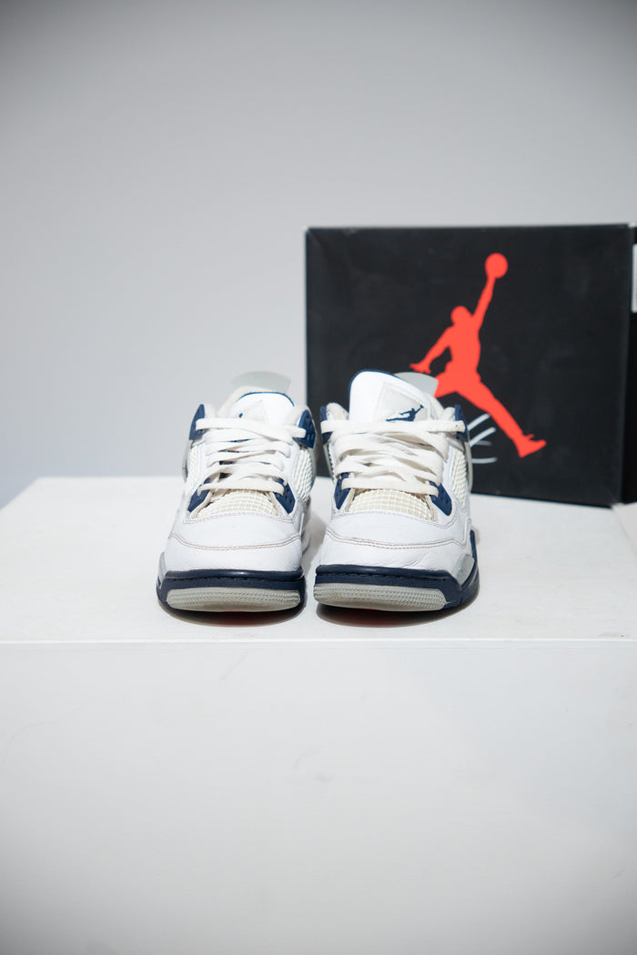 Jordan 4 Midnight Navy GS (Taille 36,5)