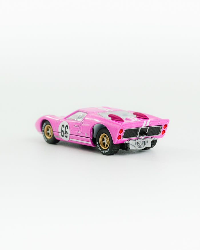 Auto Club Box #20 - 1966 Ford GT40 MK II