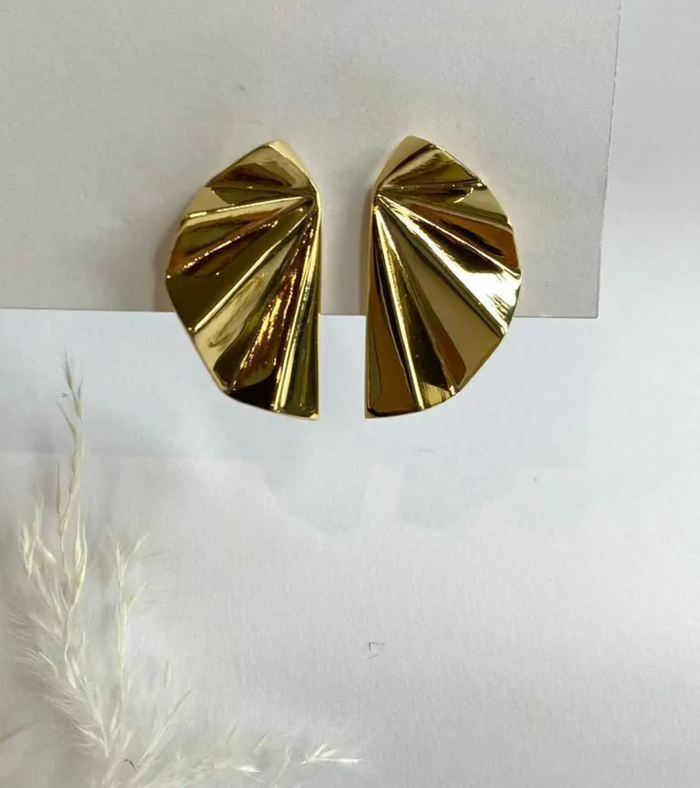 Cent Fan  Earring