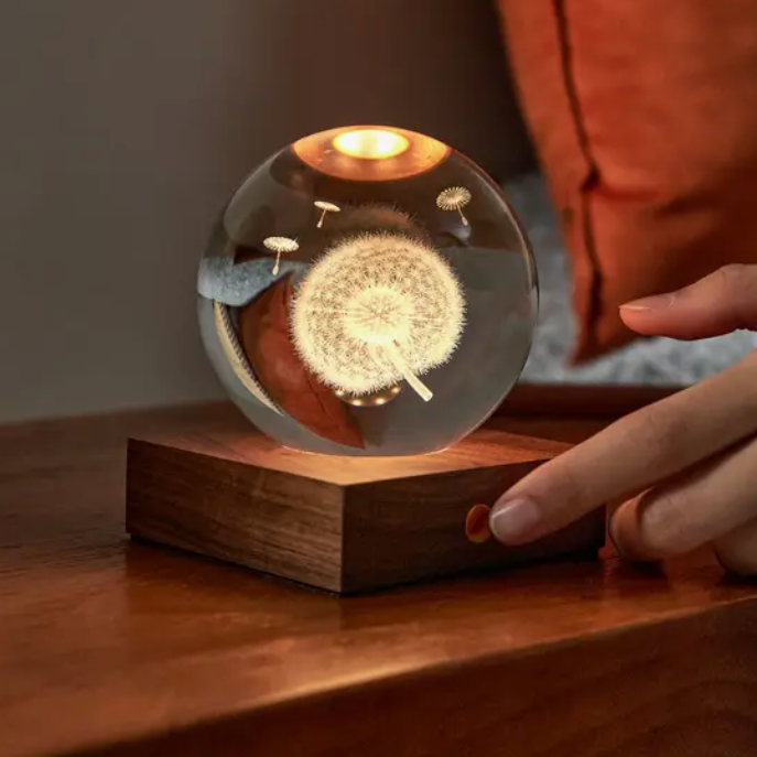 Dandelion Amber Crystal Light