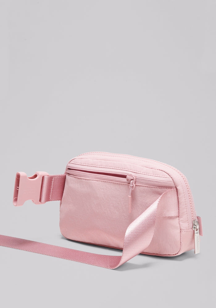 Everywhere Belt Bag 1L