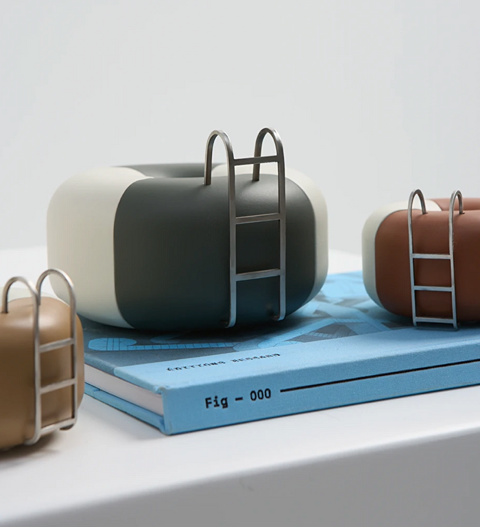 Float Sculpture