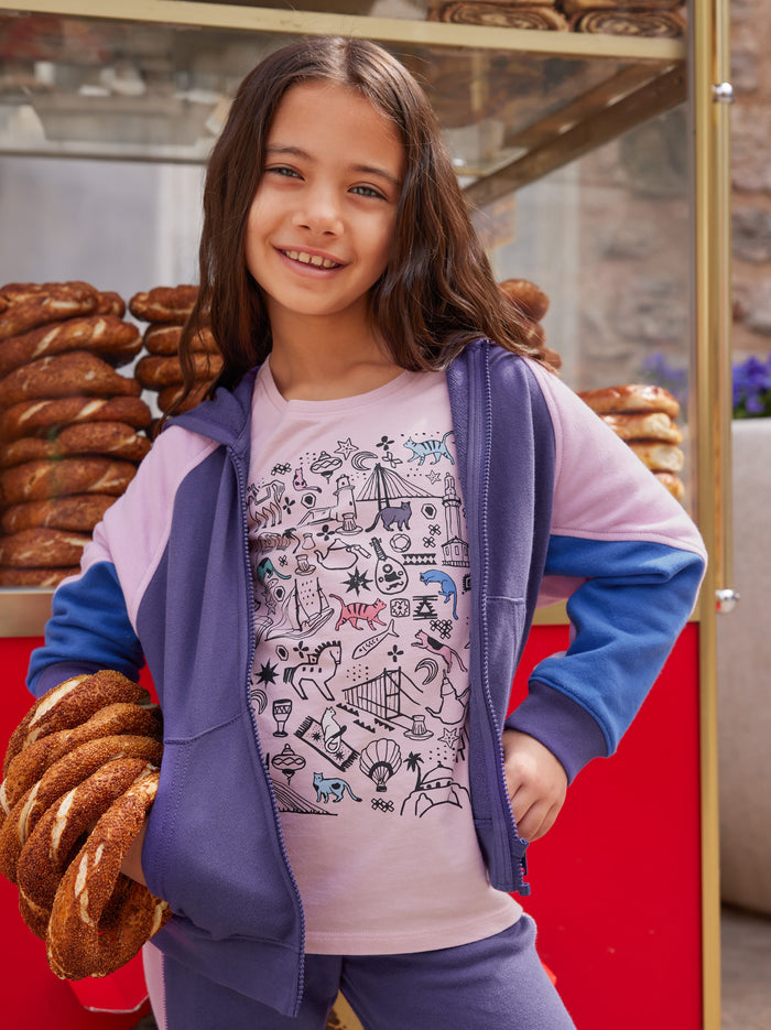 Istanbul Discovery Graphic Tee