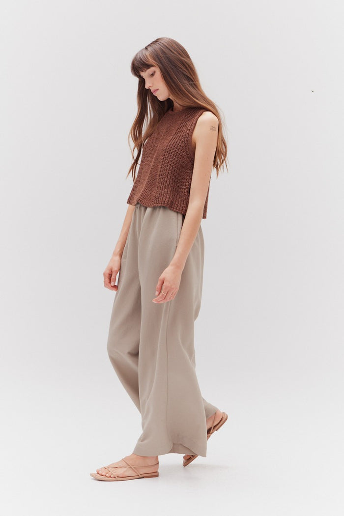 GRADE & GATHER FLOWY SUMMER PANTS – LIGHT & BREEZY EASY CASUAL CAPSULE WARDROBE