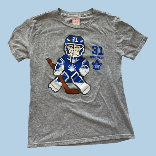 leafs tee shirt 10-12y