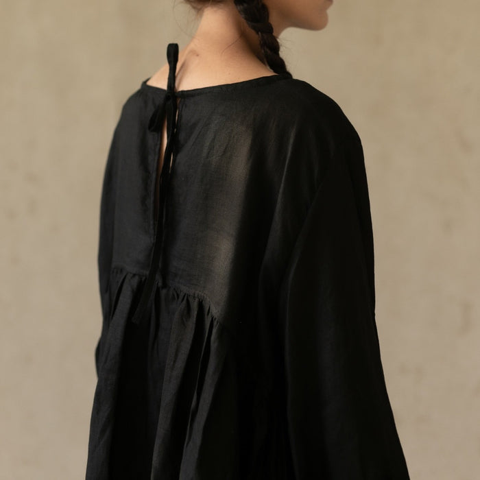 LINEN SOMERLUS DRESS IN NOIR