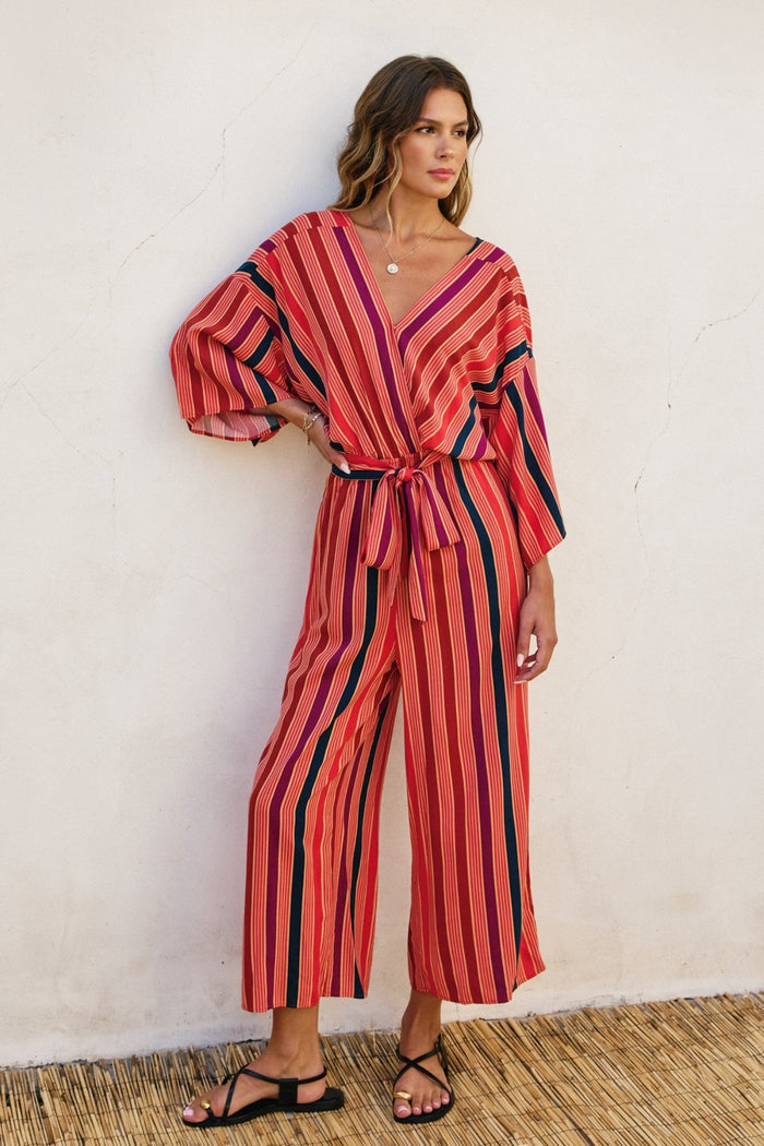 DRESS FORUM STRIPED KIMONO SURPLICE JUMPSUIT – A STRIPED ONE-AND-DONE LOOK WITH KIMONO SLEEVES AND A CINCHED WAIST