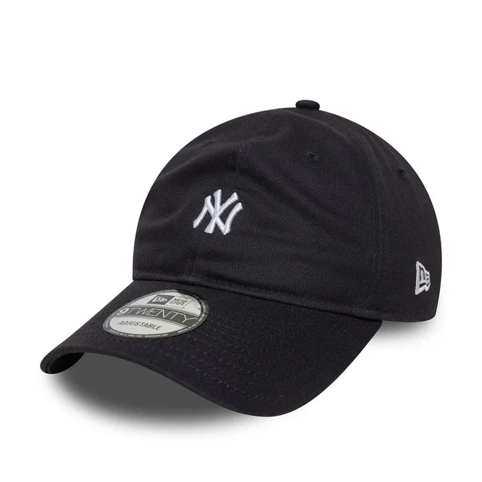 New York New York Yankees MLB Mini Logo Navy 9TWENTY Adjustable Cap