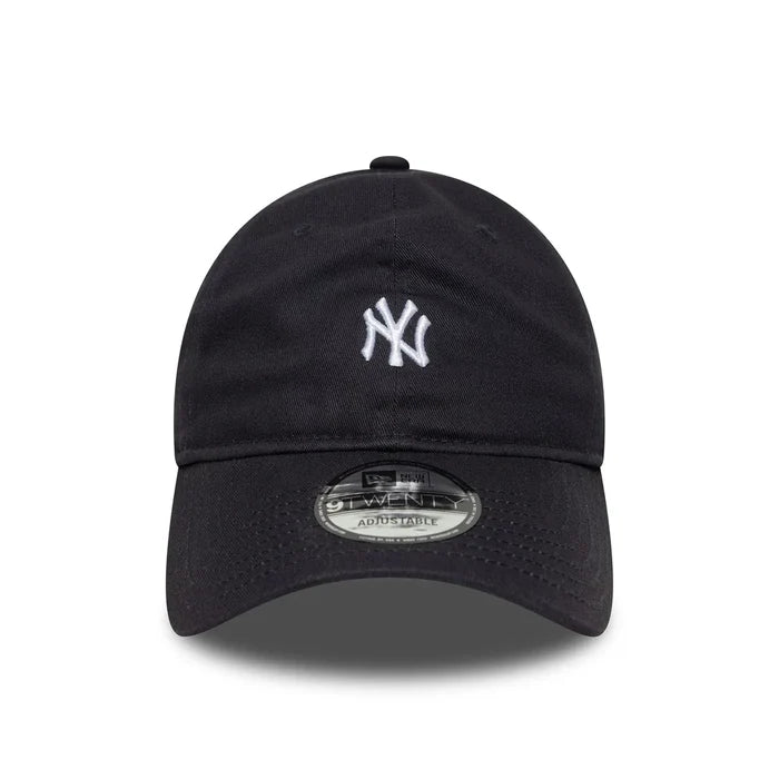 New York New York Yankees MLB Mini Logo Navy 9TWENTY Adjustable Cap