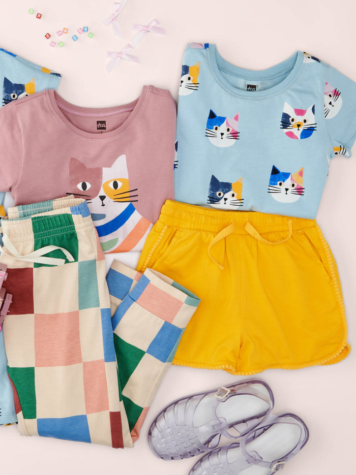 Rainbow Kitty Graphic Tee