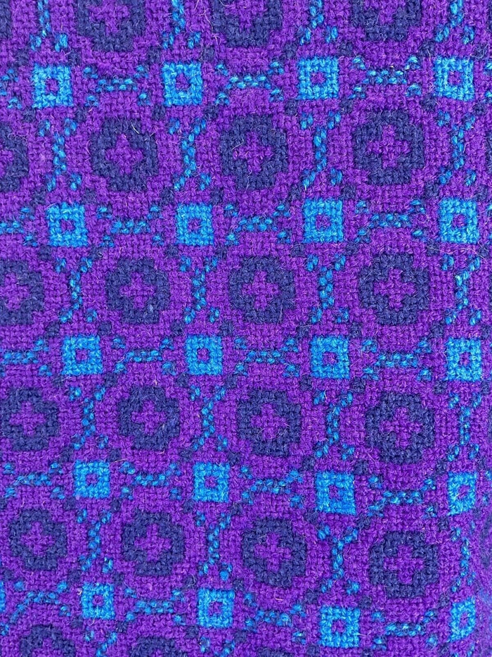 VINTAGE 60s PURPLE BLUE BLACK GEOMETRIC TILED MOD WOOL CAPE 6 8