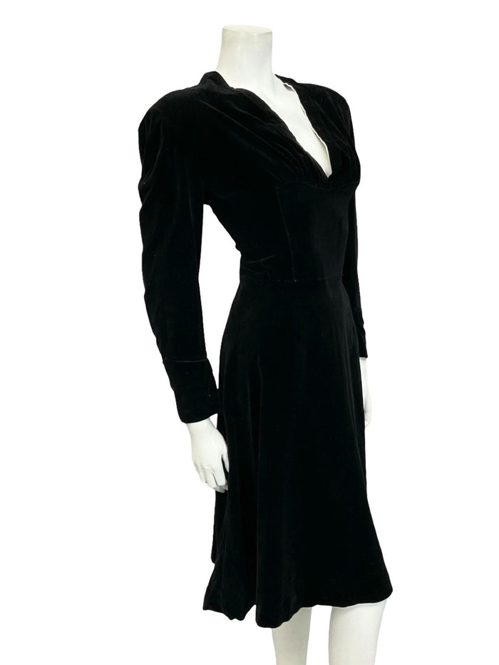 VTG 60S 70S BLACK VELVET LONG SLEEVE RUCHED PLUNGING MONOCHROME DRESS 10 12