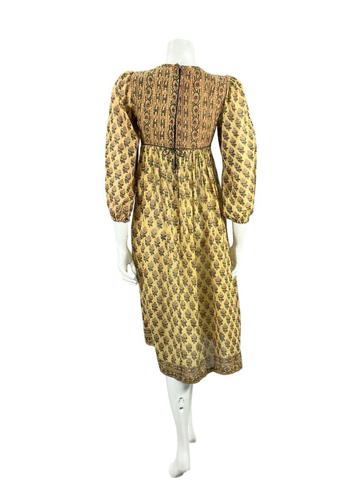 VTG 60S 70S BROWN BEIGE BOHO HIPPY INDIAN COTTON FLORAL SMOCK EMPIRE DRESS 4 6