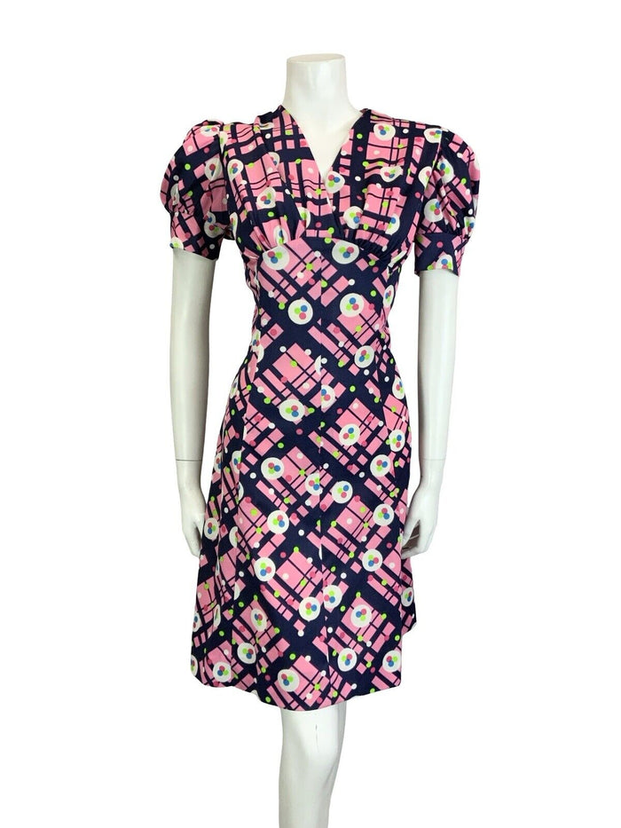 VTG 60S 70S PINK BLUE WHITE GEOMETRIC PUFF SLEEVE V NECK FITTED MINI DRESS 14