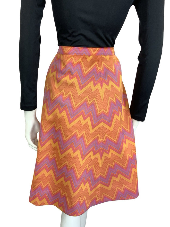 VTG 60S 70S PINK ORANGE PURPLE YELLOW GEOMETRIC ZIG ZAG CHEVRON A LINE SKIRT 12
