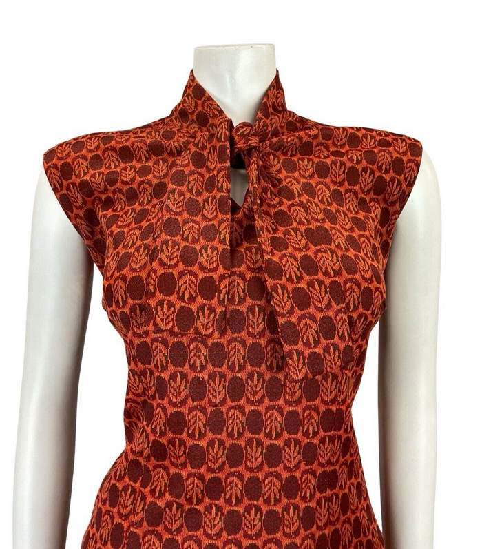 VTG 60S 70S RETRO TILED GEOMTRIC BOHO ORANGE RED LEAFY TIE NECK TUNIC TOP 16