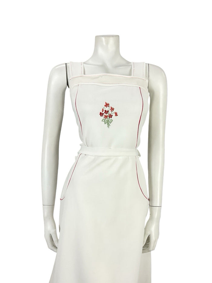 VTG 60S 70S WHITE RED COTTAGE FLORAL EMBROIDERY PINAFORE SUN DRESS 12