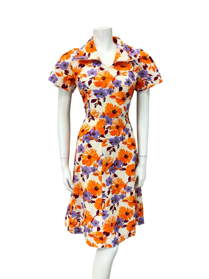 VTG 60S CREAM ORANGE PURPLE FLORAL OPEN COLLAR SWING TEA DRESS 8