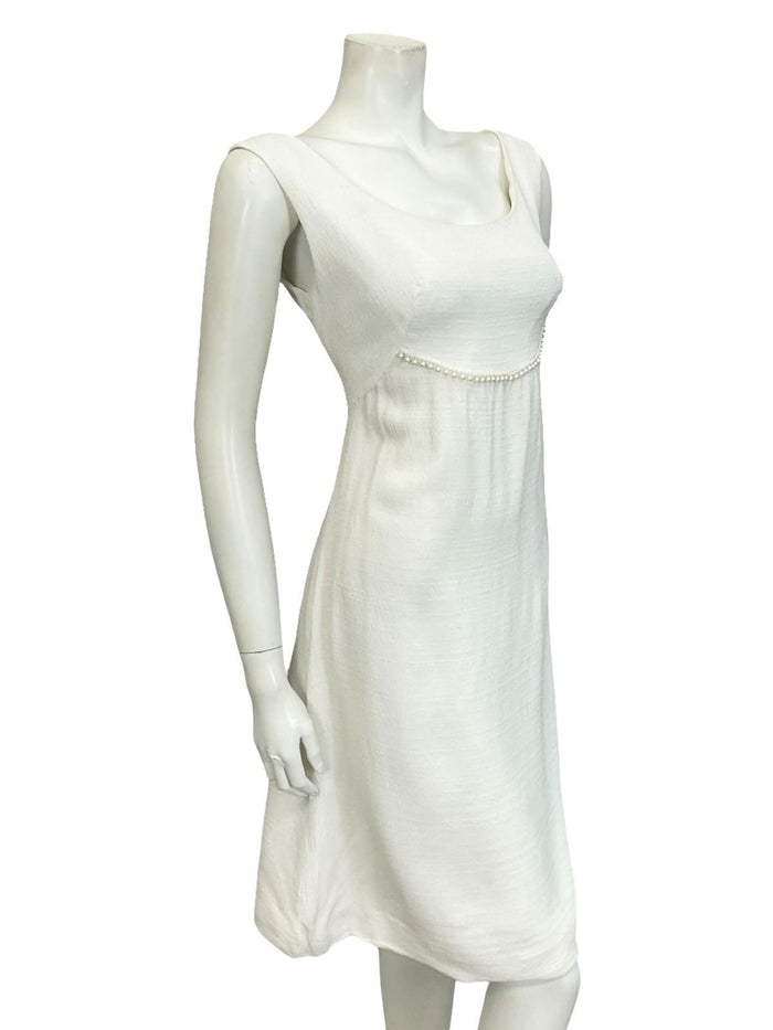 VTG 60S OFF WHITE PEARL BRIDAL SHIMMERY EMPIRE MOD GOGO PARTY MINI DRESS 12