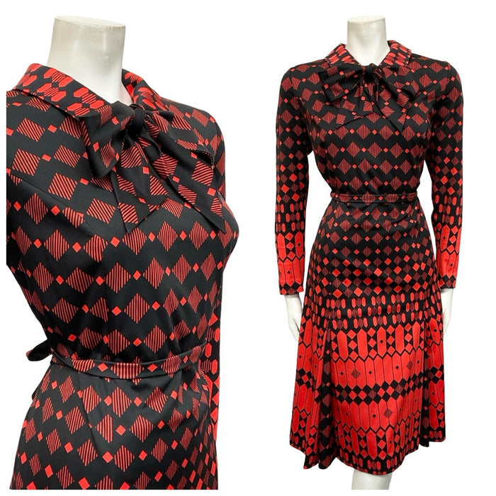 VTG 70S BLACK RED DIAMOND GEOMETRIC DAGGER PUSSYBOW TIE WAIST SHIRT DRESS 12