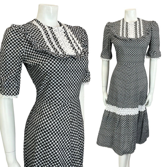 VTG 70S BLACK WHITE GINGHAM PRAIRIE COTTAGE RUFFLE CROCHET 1/2 SLEEVE DRESS 8