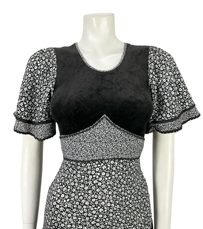 VTG 70S BOHO PRAIRIE BLACK WHITE TIERED TIE WAIST DITSY FLORAL DRESS 4 6
