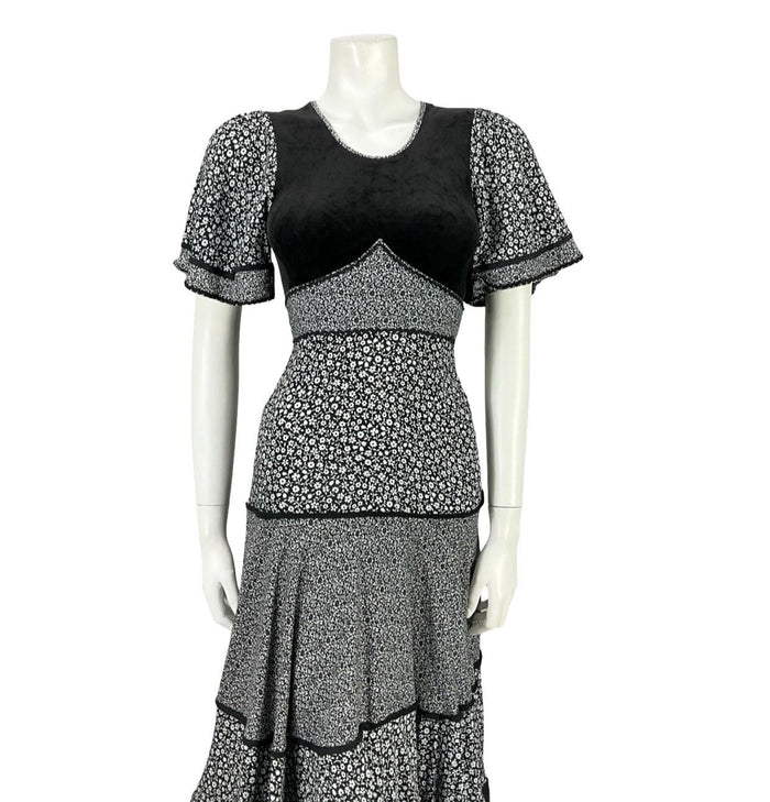 VTG 70S BOHO PRAIRIE BLACK WHITE TIERED TIE WAIST DITSY FLORAL DRESS 4 6