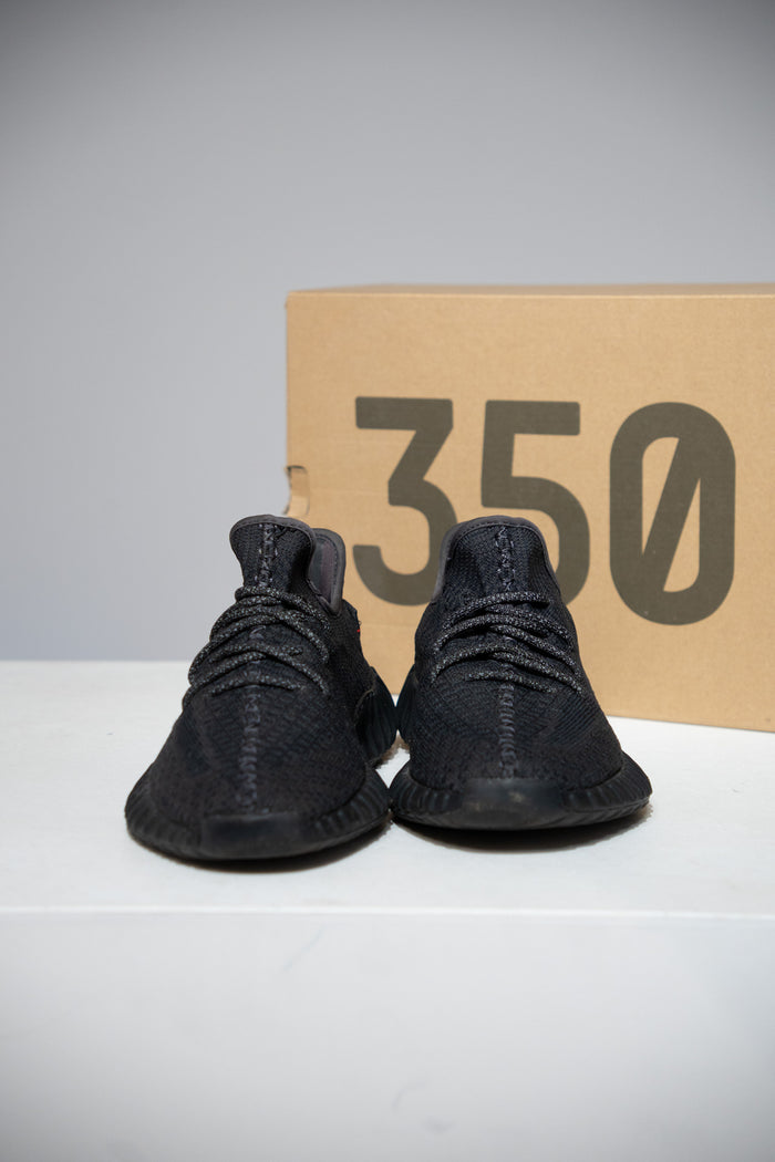 Yeezy 350 V2 Black Reflective (Taille 38 2/3)